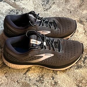 Brooks Ghost 13 Running Shoes Women’s Size 8